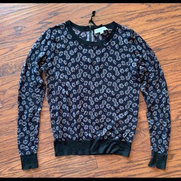 LOFT Sweaters - New Loft daisy crew neck sweater. Small